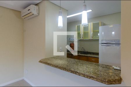 Cozinha de apartamento à venda com 1 quarto, 50m² em Cristal, Porto Alegre
