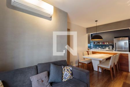 Sala de apartamento para alugar com 2 quartos, 84m² em Moema, São Paulo