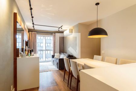 Sala de apartamento para alugar com 2 quartos, 84m² em Moema, São Paulo