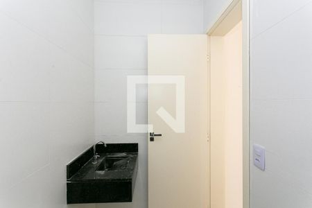 Apartamento para alugar com 42m², 2 quartos e sem vaga Apartamento para alugar com 42m², 2 quartos e sem vagaBanheiro