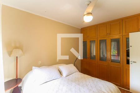 Apartamento à venda com 267m², 4 quartos e 4 vagas Apartamento à venda com 267m², 4 quartos e 4 vagasQuarto 3