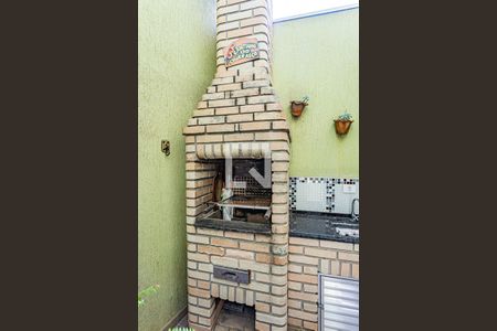 Casa à venda com 130m², 3 quartos e 2 vagas Casa à venda com 130m², 3 quartos e 2 vagasÁrea de serviço e churrasqueira