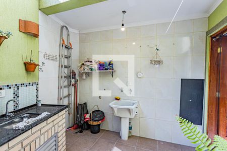 Casa à venda com 130m², 3 quartos e 2 vagas Casa à venda com 130m², 3 quartos e 2 vagasÁrea de serviço e churrasqueira