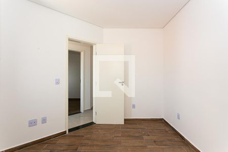 Quarto 1 de apartamento para alugar com 2 quartos, 42m² em Jardim Brasilia, São Paulo