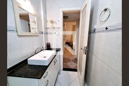 Apartamento à venda com 65m², 2 quartos e sem vagaBanheiro