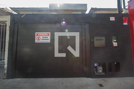 Casa à venda com 160m², 3 quartos e 1 vaga Casa à venda com 160m², 3 quartos e 1 vagaFachada