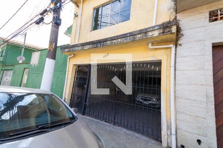 Casa à venda com 80m², 2 quartos e sem vagaFachada