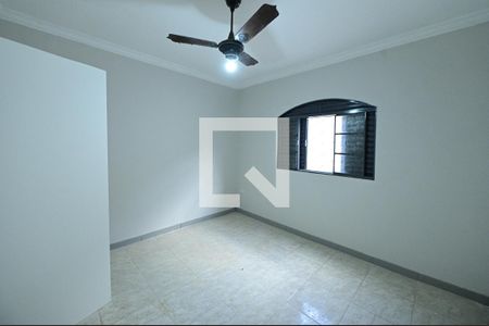 Casa para alugar com 150m², 3 quartos e 2 vagasQuarto 1