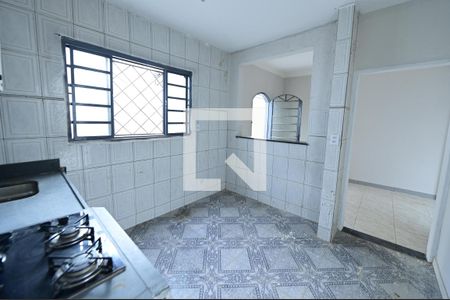 Casa para alugar com 150m², 3 quartos e 2 vagasCozinha