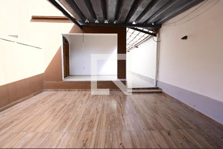 Casa para alugar com 150m², 3 quartos e 2 vagasÁrea Externa