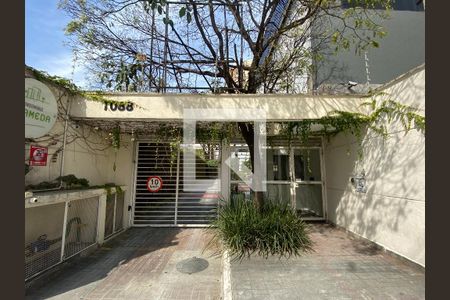 Apartamento para alugar com 30m², 1 quarto e sem vaga Apartamento para alugar com 30m², 1 quarto e sem vagaFachada