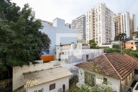 Sala de apartamento para alugar com 3 quartos, 98m² em Rio Branco, Porto Alegre