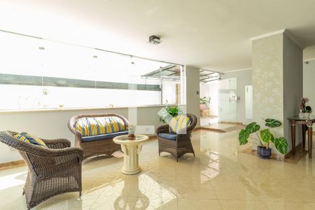 Apartamento à venda com 77m², 3 quartos e 1 vagaÁrea comum - Hall de Entrada