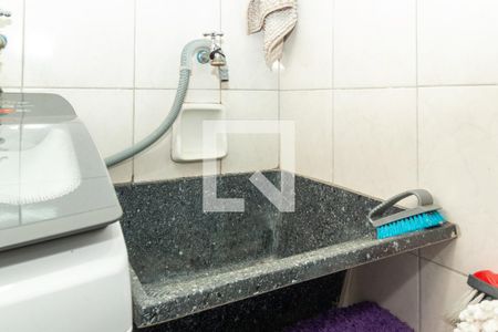 Apartamento à venda com 77m², 3 quartos e 1 vagaÁrea de Serviço