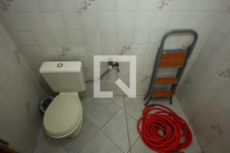 Casa à venda com 220m², 3 quartos e 3 vagasBanheiro de Serviço