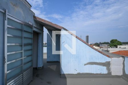 Casa à venda com 220m², 3 quartos e 3 vagasTerraço