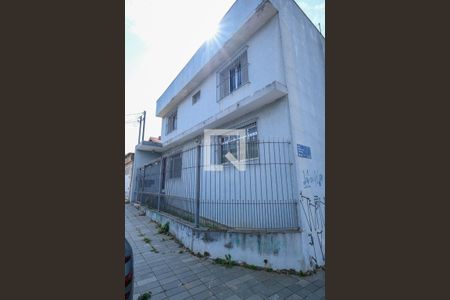 Casa à venda com 220m², 3 quartos e 3 vagasFachada