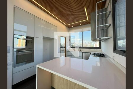 Apartamento à venda com 247m², 2 quartos e 2 vagas