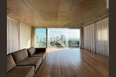 Apartamento à venda com 2 quartos, 247m² em Vila Madalena, São Paulo