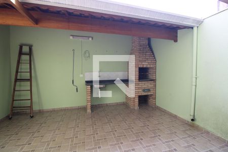 Casa à venda com 118m², 3 quartos e 2 vagasChurrasqueira