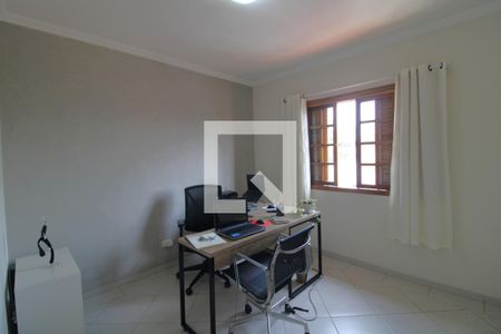 Casa à venda com 118m², 3 quartos e 2 vagasQuarto 2