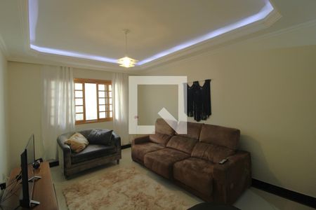 Sala de casa à venda com 3 quartos, 118m² em Cidade Dutra, São Paulo