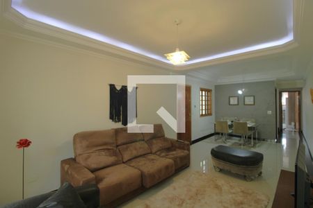 Sala de casa à venda com 3 quartos, 118m² em Cidade Dutra, São Paulo