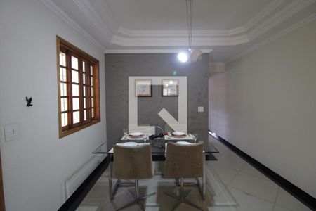 Sala de casa à venda com 3 quartos, 118m² em Cidade Dutra, São Paulo