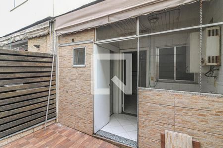 Casa de condomínio à venda com 116m², 3 quartos e 1 vagaÁrea externa