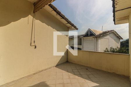 Casa de condomínio à venda com 116m², 3 quartos e 1 vagaTerraço