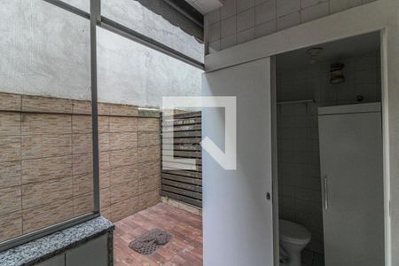 Casa de condomínio à venda com 116m², 3 quartos e 1 vagaÁrea de Serviço