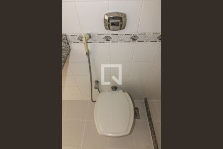 Casa de condomínio à venda com 116m², 3 quartos e 1 vagaSuíte 2 - Banheiro