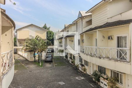 Casa de condomínio à venda com 116m², 3 quartos e 1 vagaSuíte 1 - Varanda