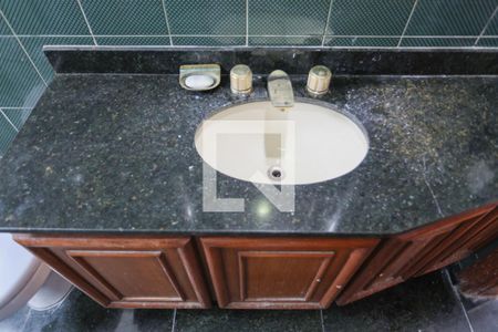 Apartamento para alugar com 120m², 3 quartos e 2 vagasBanheiro da Suíte