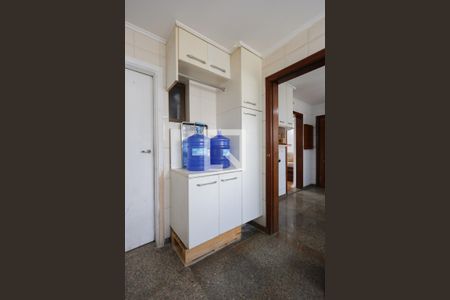 Apartamento para alugar com 120m², 3 quartos e 2 vagasÁrea de serviço