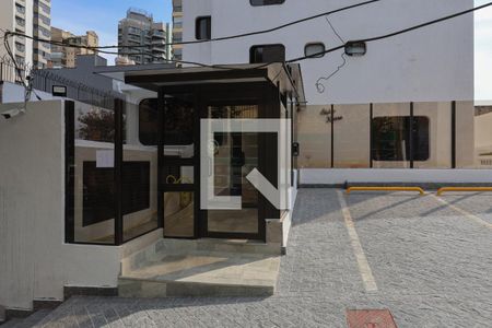 Apartamento para alugar com 120m², 3 quartos e 2 vagasFachada do condomínio