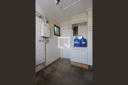 Apartamento para alugar com 120m², 3 quartos e 2 vagasÁrea de serviço