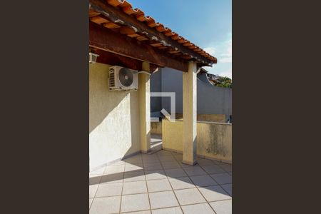 Casa à venda com 195m², 3 quartos e 4 vagasSacada