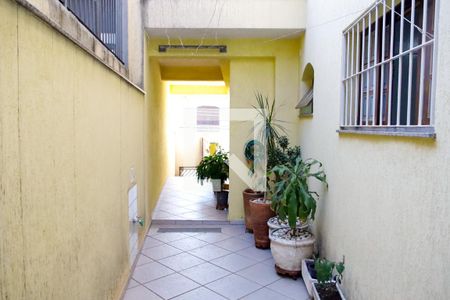 Casa à venda com 195m², 3 quartos e 4 vagasCorredor