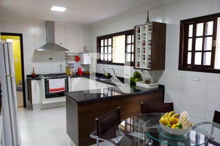 Casa à venda com 195m², 3 quartos e 4 vagasCozinha