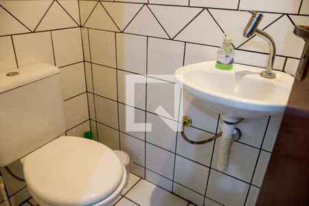 Casa à venda com 195m², 3 quartos e 4 vagasLavabo