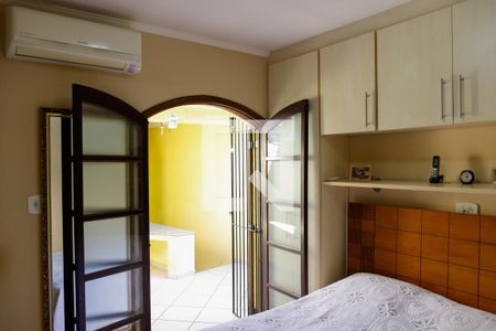 Casa à venda com 195m², 3 quartos e 4 vagasQuarto 3 - Suíte