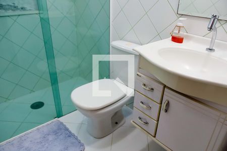 Casa à venda com 195m², 3 quartos e 4 vagasBanheiro 2