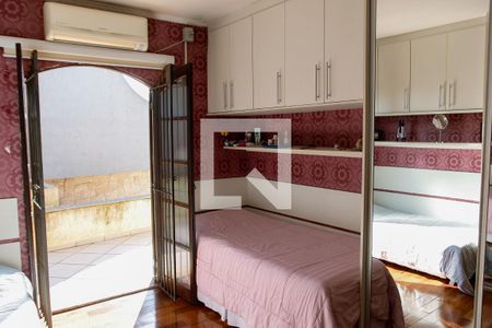 Quarto 1 de casa à venda com 3 quartos, 195m² em Jardim das Flores, Osasco