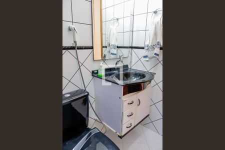 Casa à venda com 195m², 3 quartos e 4 vagasBanheiro