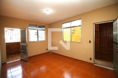 Sala de apartamento à venda com 2 quartos, 170m² em Olaria, Rio de Janeiro