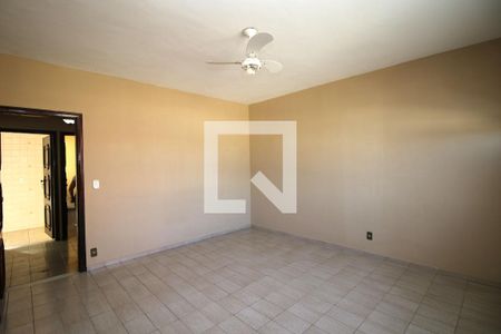 Quarto 1 de apartamento à venda com 2 quartos, 170m² em Olaria, Rio de Janeiro