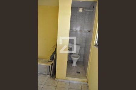 Casa à venda com 96m², 3 quartos e 2 vagasBanheiro de Serviço