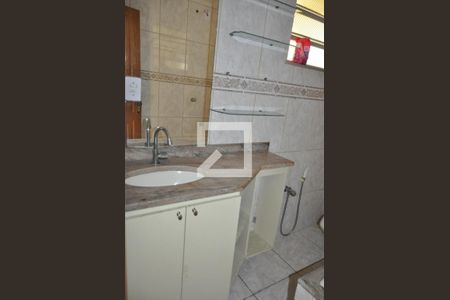 Casa à venda com 96m², 3 quartos e 2 vagasBanheiro 2