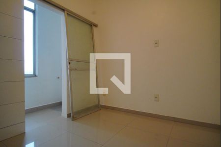 Apartamento para alugar com 69m², 2 quartos e sem vagaCozinha